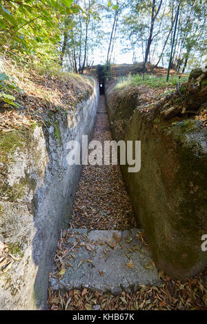 Bleibt der Linea Cadorna (Cadorna), Belvederala la Crocetta, Croce, über Menaggio, Comer See, Lago di Como, Provinz von Lecco Lombardei, Ital Stockfoto