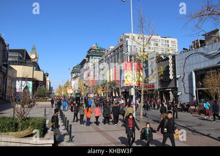 Die Wangfujing Straße zu Fuß Stockfoto