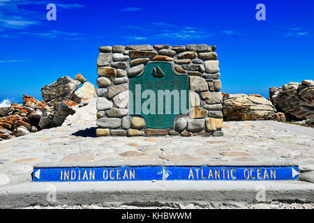 Südlichsten Punkt Afrikas, Treffen der Indische und der Atlantische Ozean, das Kap Agulhas, agulhas National Park, Provinz Western Cape Stockfoto