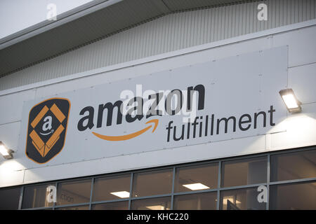 Am Mittwoch, den 15. November 2359, wurde Eine allgemeine Ansicht des Versandzentrums von Amazon im Kingston Park in Peterborough, während sich der Online-Händler auf den Black Friday vorbereitet, mit einem Embargo belegt. Stockfoto