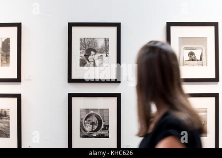 LOS ANGELES, USA - 27. Februar 2016 Vivian Maier Ausstellung in der Merry Karnowsky Gallery. Merry Karnowsky Gallery, Los Angeles CA, USA Stockfoto