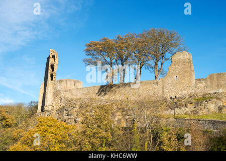 Reste der Stadtmauer und Burg, Barnard Castle, Co Durham, England, Großbritannien Stockfoto