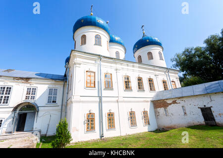 Der Holy Cross Cathedral (1763) an der St. George's (yuriev) orthodoxen männlichen Kloster Stockfoto