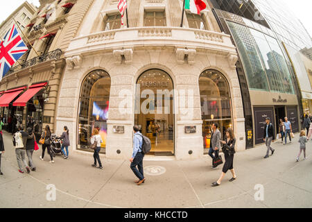 Versace-Shop, 5th Avenue, Manhattan, New York City, Vereinigte Staaten von Amerika. Stockfoto