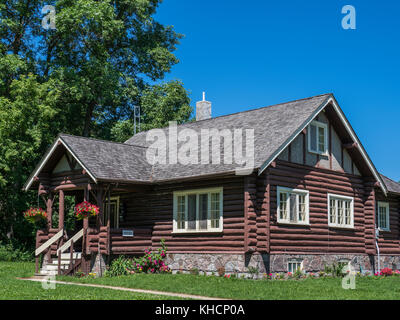 Eingang Ost Park Office, Riding Mountain National Park, Manitoba, Kanada. Stockfoto