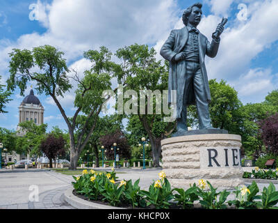 Louis Riel Statue außerhalb der Provinz Manitoba Legislative Building, Winnipeg, Manitoba, Kanada. Stockfoto