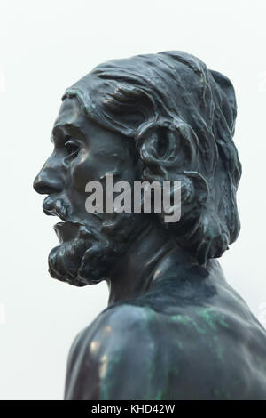 Der heilige Johannes der Täufer. Detail der Bronzestatue 'Johannes der Täufer predigte" (1878) des französischen Bildhauers Auguste Rodin in der Ausstellung des Museums der bildenden Künste (Museum der schönen Künste) in Leipzig, Sachsen, Deutschland. Stockfoto