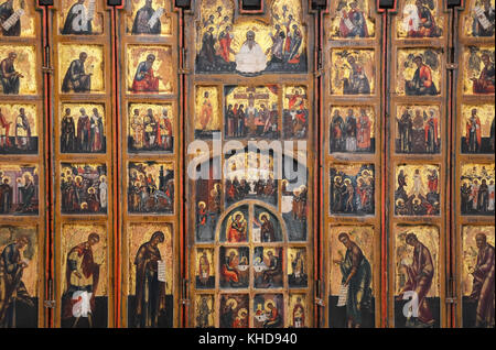 In Weliki Nowgorod, Russland - 22. Februar 2015: antike russische orthodoxe Ikone am 11. Februar 2015 in Weliki Nowgorod Stockfoto