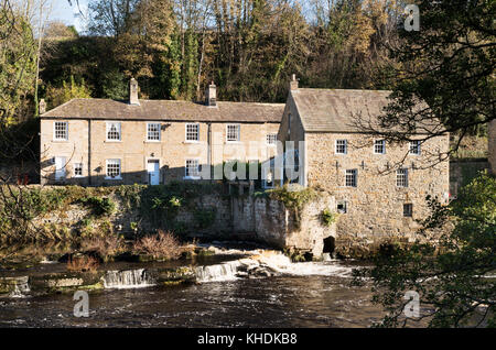 Demesnes oder Barker's Mill ein ehemaliger Corn Mühle am Fluss Tees in Barnard Castle, Co Durham, England, Großbritannien Stockfoto