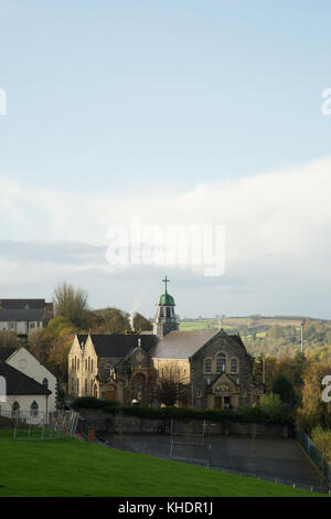 Lange Turm Kirche von den Stadtmauern, Derry, Londonderry, Nordirland Stockfoto