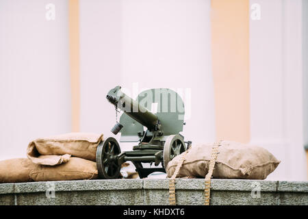 Maxim's Maschinengewehr Modell 1910/30 auf EINEM Radlager in Vladimirov. PM M1910 war EIN schweres Maschinengewehr, das von der kaiserlichen russischen Armee während des Ersten Weltkriegs und verwendet wurde Stockfoto