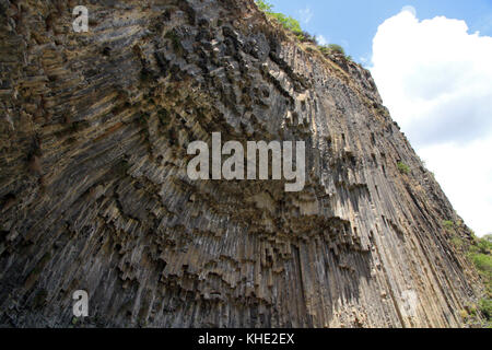 Basaltsäulenformationen in Garni Gorge, Armenien Stockfoto