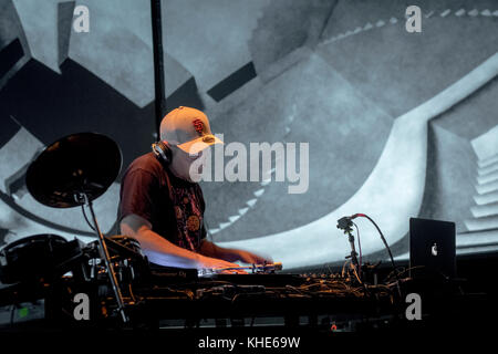 Dänemark, Kopenhagen – 16. September 2017. Der amerikanische Plattenproduzent, DJ und Turntablist DJ Shadow spielt ein Live-Konzert im Pumpehuset in Kopenhagen. (Foto: Gonzales Photo / Alberto Grasso). Stockfoto