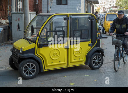 Unlicensed mini electric Car in Peking, China. Stockfoto