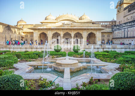 Garten von Fort Amber in Jaipur, Indien Stockfoto