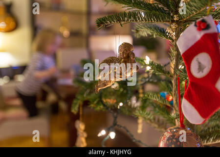 Weihnachtsbaum und Atmosphäre Stockfoto