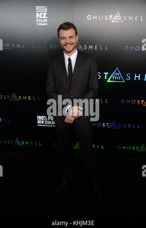 NEW YORK, NY – 29. MÄRZ: Pilou Asbaek besucht Paramount Pictures & DreamWorks Pictures veranstalten am 29. März 2017 die Premiere von „Ghost in the Shell“ im AMC Lincoln Square Theater in New York City People: Pilou Asbaek Transmission Ref: MNC1 Stockfoto