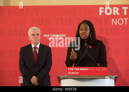 Dawn Butler, Schatten Frauen und Gleichstellungsfragen beim Minister für Arbeit, gibt eine Rede über die Jugendkultur eingeführt haben von John McDonnell. Stockfoto
