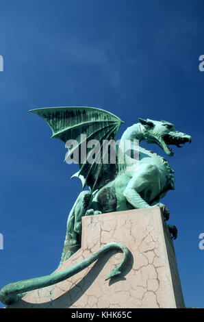 Slowenien, Ljubljana, Slowenien, Lubljana, Zmajski Drachenbrücke die meisten Stockfoto