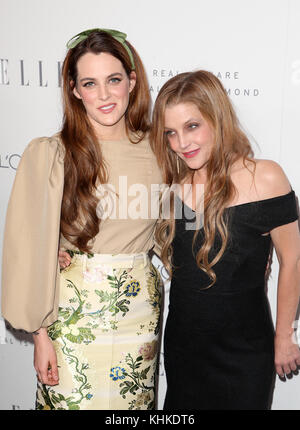 Die 24. Jährlichen ELLE Women in Hollywood Awards mit: Riley Keough, Lisa Marie Presley Where: Beverly Hills, Kalifornien, USA Wann: 17 Oct 2017 Credit: FayesVision/WENN.com Stockfoto