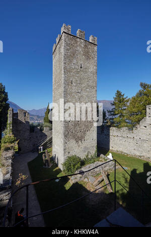 Castello di Vezio Wachtturm, Varenna, Comer See, Italien. Stockfoto