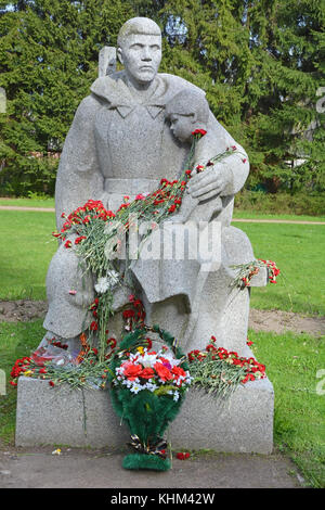 Zelenogorsk, Russland - 10. Mai: Denkmal des unbekannten Soldaten die in zelenogorsk Stadt, Russland am 10. Mai 2015 Stockfoto