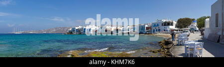 Panoramablick auf Klein Venedig, Mykonos Stadt, Mykonos, Kykladen, Ägäis, Griechenland Stockfoto