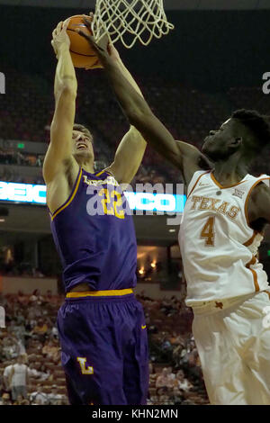 18.November 2017. Mohamed Bamba #4 der Texas Longhorns in Aktion vs die New-Hampshire Wildkatzen bei der Frank Erwin Center in Austin, Texas. Texas Niederlagen Lipscomb 80-57. Robert Backman/Cal Sport Media. Stockfoto