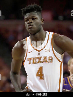 18.November 2017. Mohamed Bamba #4 der Texas Longhorns in Aktion vs die New-Hampshire Wildkatzen bei der Frank Erwin Center in Austin, Texas. Texas Niederlagen Lipscomb 80-57. Robert Backman/Cal Sport Media. Stockfoto