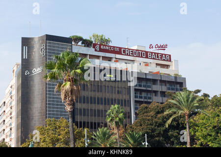 Credito balear Bank (Banco de credito Balear) an der Plaza de España in Palma de Mallorca Stockfoto