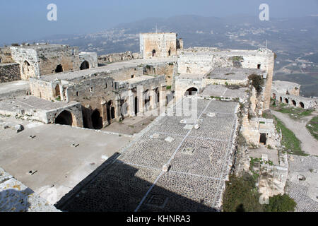 Ruine der Burg krak de Chevalier in Syrien Stockfoto