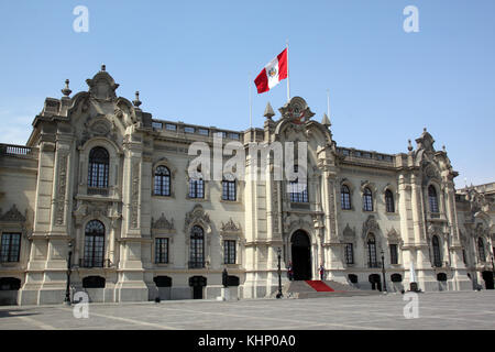 Fassade des Präsidenten Palast in cenyet von Lima, Peru Stockfoto