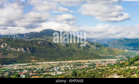 Kalampáka Bergblick in Griechenland Stockfoto