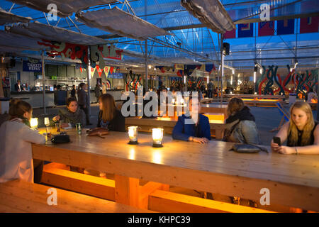 Restaurant La Cantine du Voyage im Quai des Antilles, Nantes, Loire Atlantique, Frankreich. Stockfoto