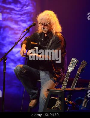 FORT LAUDERDALE, FL - FEBRUAR 04: Arlo Guthrie tritt am 4. Februar 2017 im Parker Playhouse in Fort Lauderdale Florida auf Leute: Arlo Guthrie Stockfoto