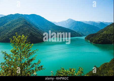 Der enguri Dam - ein Wasserkraftwerk Enguri auf dem Fluss in Georgien Stockfoto