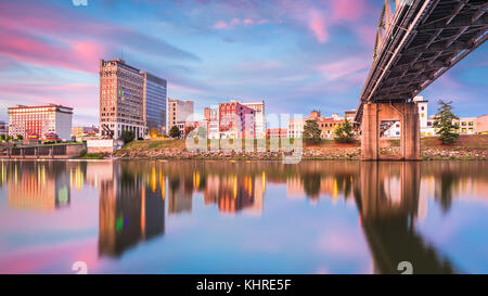 Charleston, West Virginia, usa Skyline auf dem Kanawha River. Stockfoto