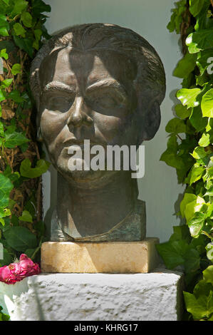 Geburtsort - Museum des Dichters Federico Garcia Lorca, Skulptur des Dichters, Fuente Vaqueros, Provinz Granada, Region Andalusien, Spanien, Europa Stockfoto