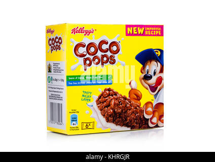 London, Großbritannien, 17. November 2017: "Der kellogg Coco Pops Frühstück Müsli Baron weißer Hintergrund, frosties sind ein beliebtes Frühstück Müsli aus Stockfoto