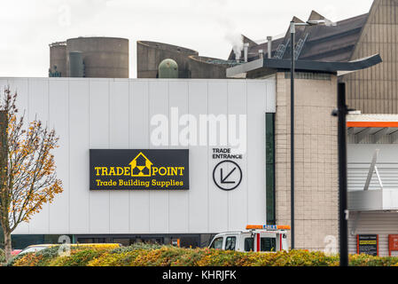 Northampton, Großbritannien - 26.Oktober 2017: Ansicht der bq Trade Point Logo in Nene Valley Retail Park. Stockfoto