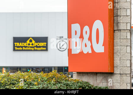 Northampton, Großbritannien - 26. Oktober 2017: Ansicht des BQ Trade Point Logos im Nene Valley Retail Park. Stockfoto