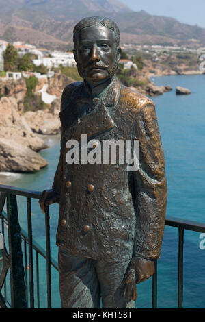 Bronze lebensgroße Statue von König Alfonso XII (1857-85), König von Spanien von 1874 bis 1885, Nerja, Spanien Stockfoto