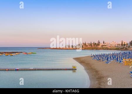 Fig Tree Bay, Protaras, Zypern. 13. Juni 2017. Credit: Tove Larsen/Alamy Stockfoto