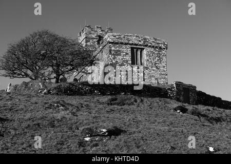 St Michaels Kirche Brentor, Devon Stockfoto