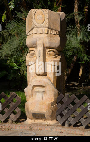 Macael Marmor Skulpturen in El Majuelo Park, Almunecar, Spanien Stockfoto