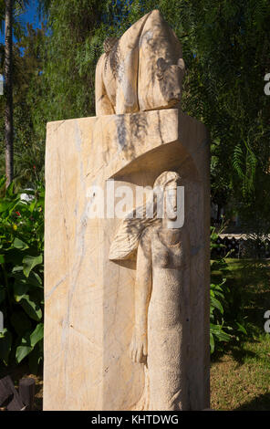 Macael Marmor Skulpturen in El Majuelo Park, Almunecar, Spanien Stockfoto