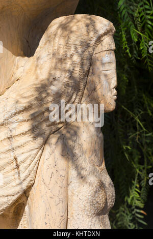 Macael Marmor Skulpturen in El Majuelo Park, Almunecar, Spanien Stockfoto