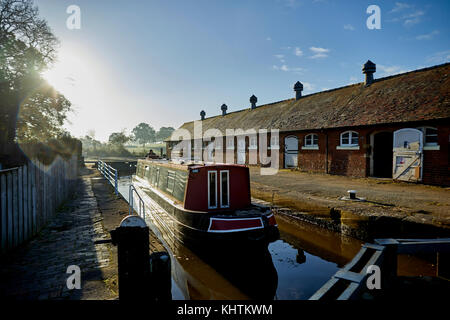 Herbst in Cheshire, Bunbury Treppe Schlösser in der Nähe von Nantwich auf dem Shropshire Union Canal Stockfoto