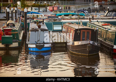 Northwich Marina auf dem Fluss Weaver im Zentrum der Stadt Northwich, Cheshire Stockfoto