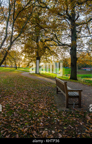 Grosvenor Park & Hilbert Recreation Ground in Tunbridge Wells - die ältesten bekannten lokalen öffentlichen Park - versteckt, aber bietet hervorragende Annehmlichkeiten Raum Stockfoto